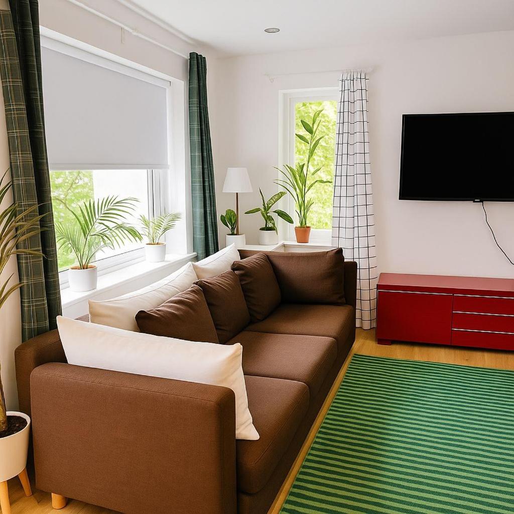 Beautiful House In The Heart Of A Golf Course. Apartment Manchester Exterior photo